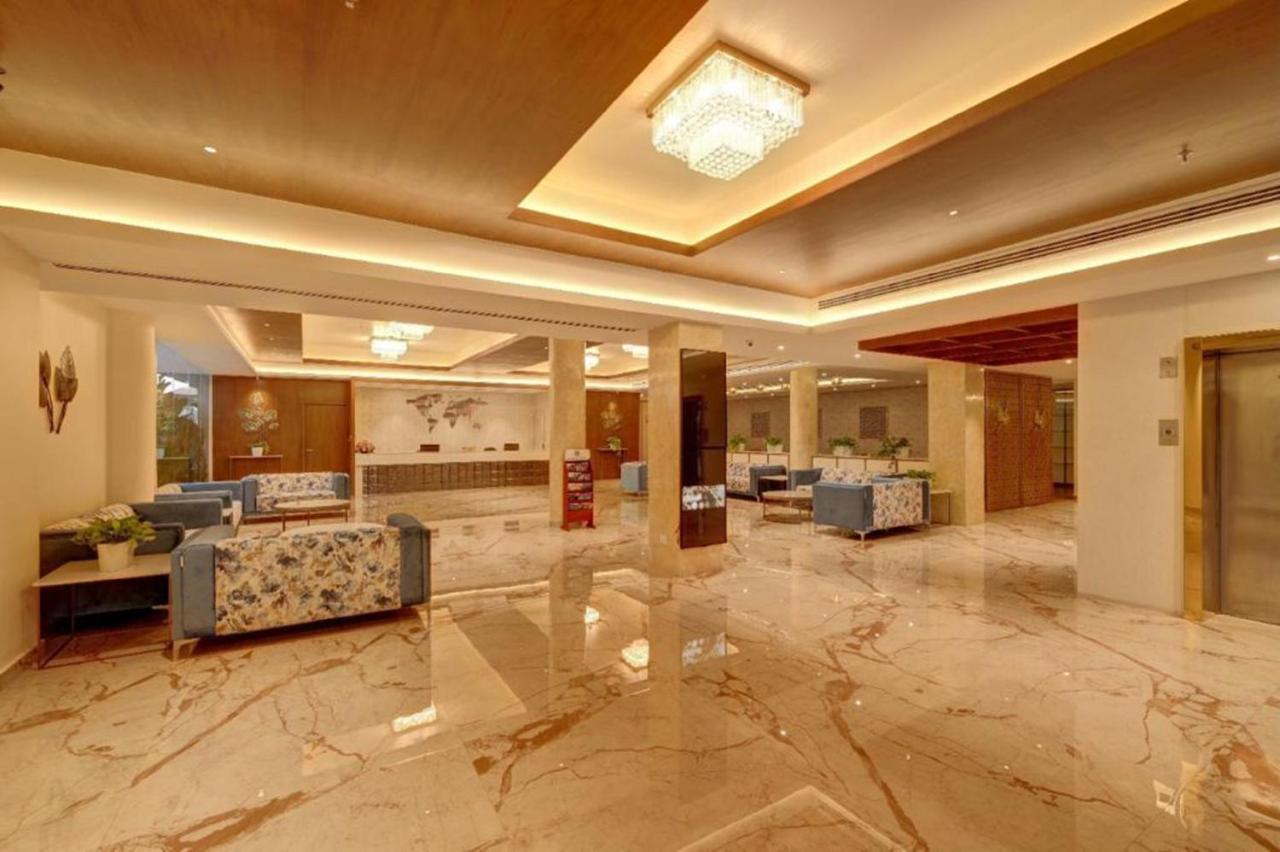Ima House Hotel Kochi Bagian luar foto